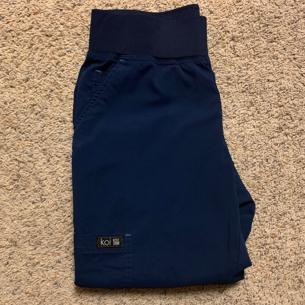 2 PAIRS! Koi Scrub Pants